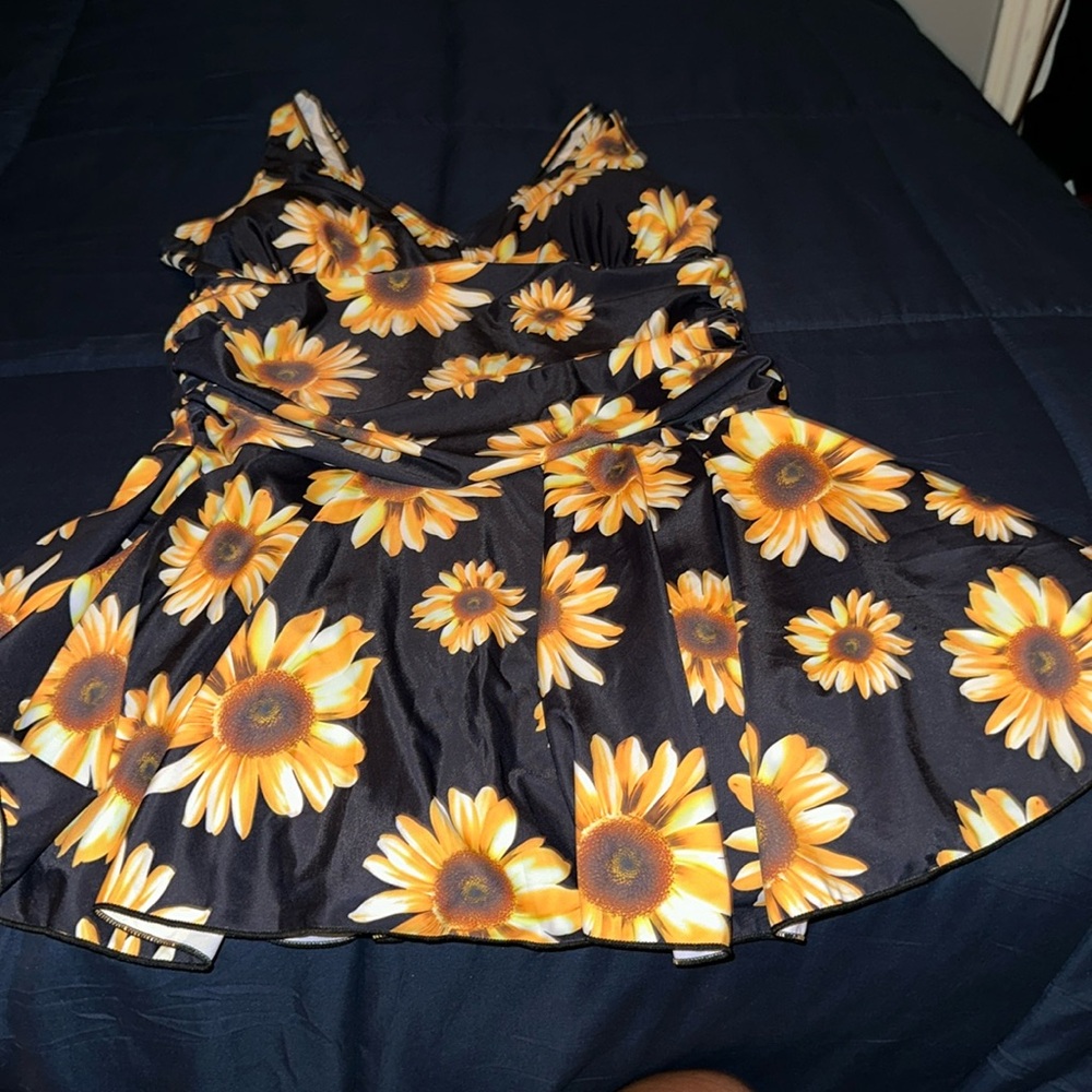 NWOT one piece sunflower swimsuit